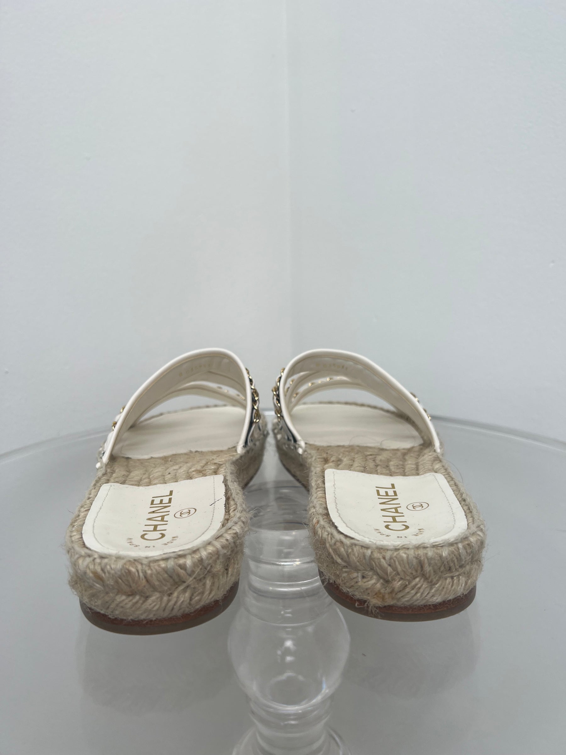 Chanel White And Black Chain Detail Espadrille Slides, 39C