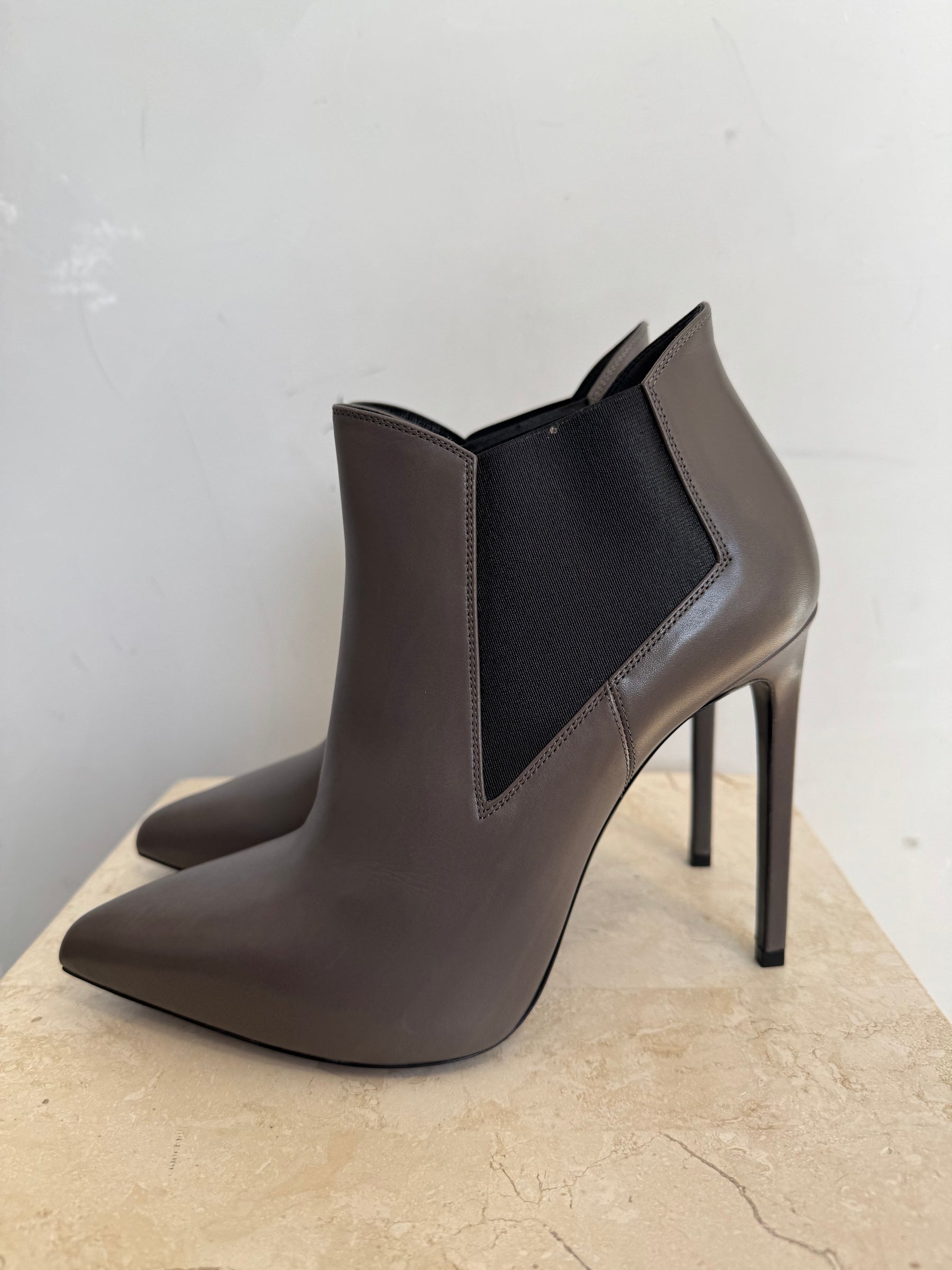 Saint Laurent Charoal Leather Stiletto Ankle Boots, 39.5