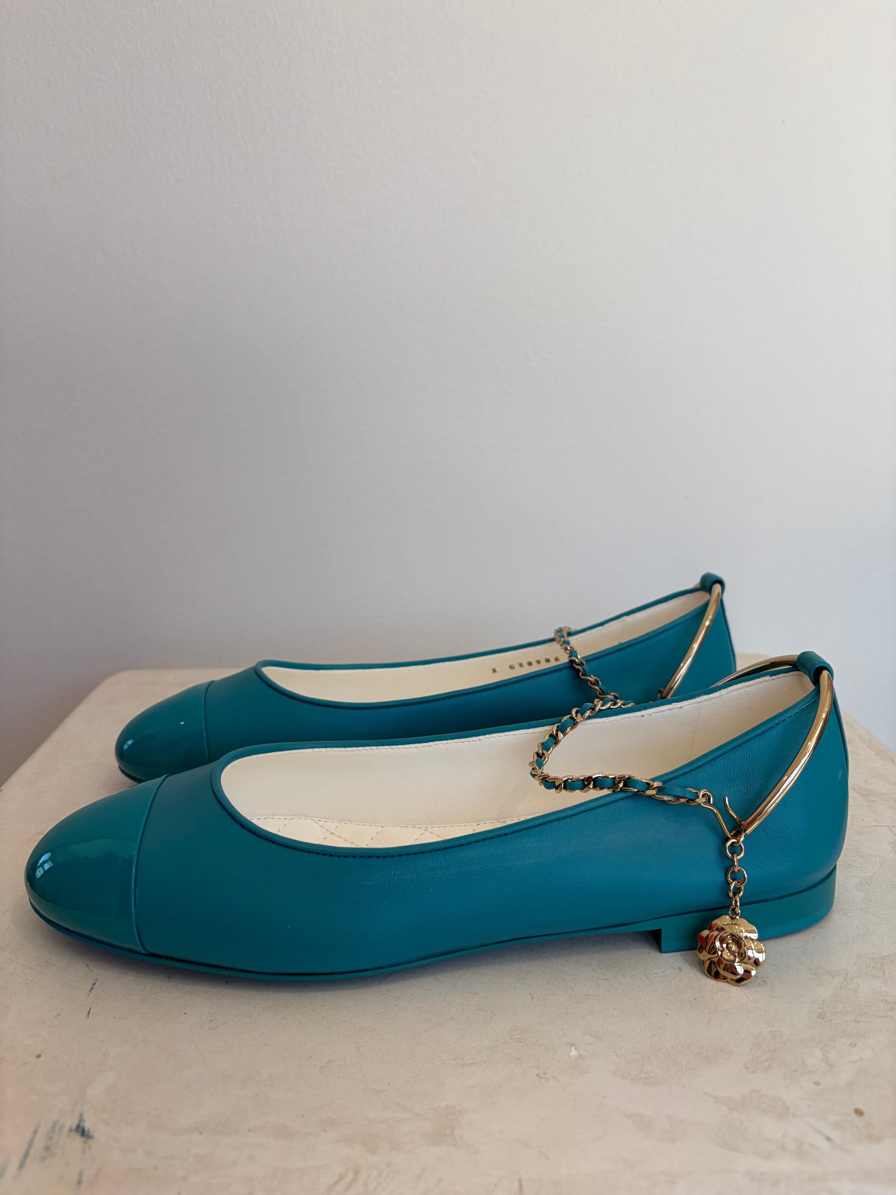 Chanel Teal Leather Gold Ankle Bracelet Strap Mary Janes, 40 C