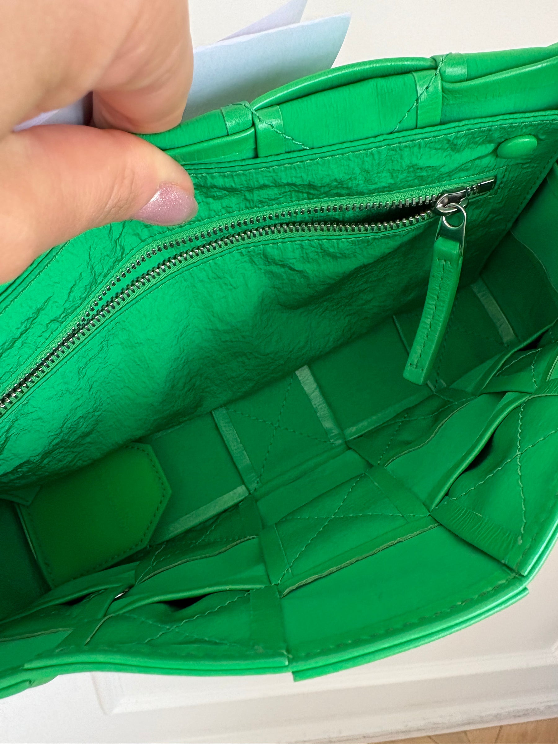 Bottega Veneta Parakeet Green Intrecciato Leather Cassette Bag