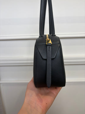 Khaite Simona Shoulder Bag In Black
