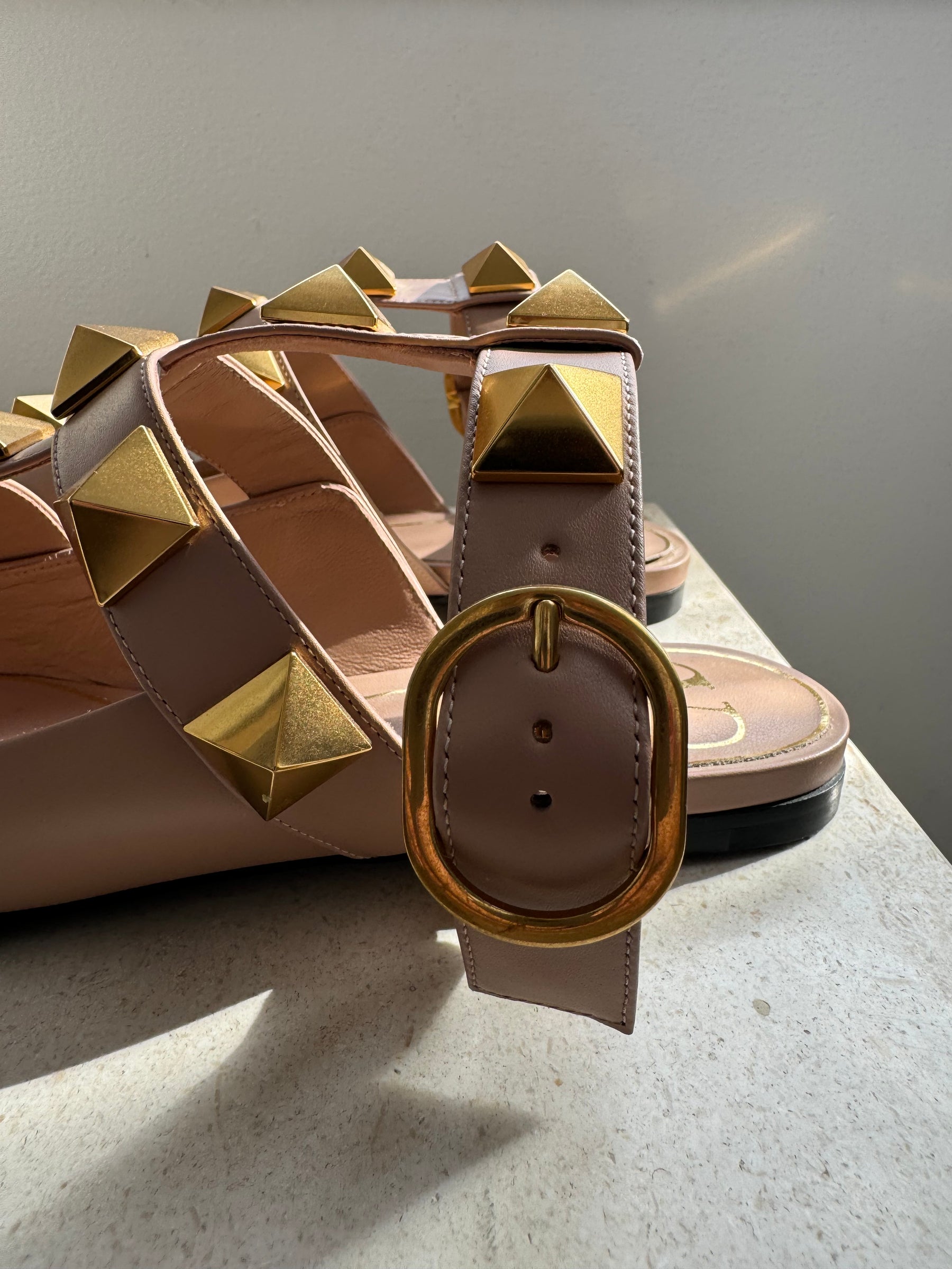 Valentino Garavani Beige Roman Stud Ankle Strap Pointed Flats, 38.5