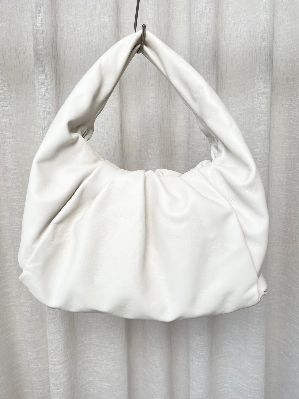 Bottega Veneta White Leather Shoulder Pouch