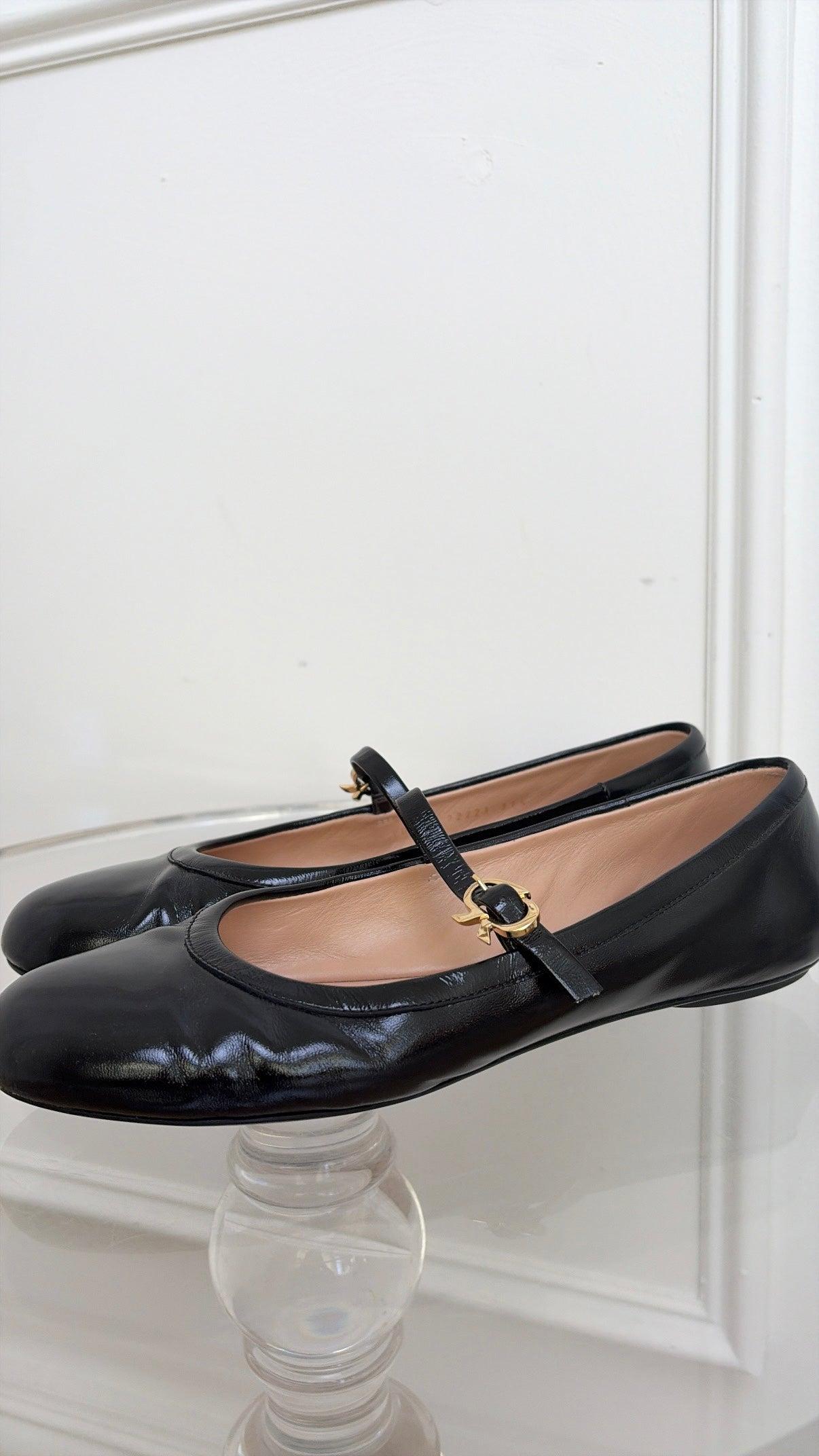 Gianvito Rossi Black Patent Leather Ballet Flats, 37.5