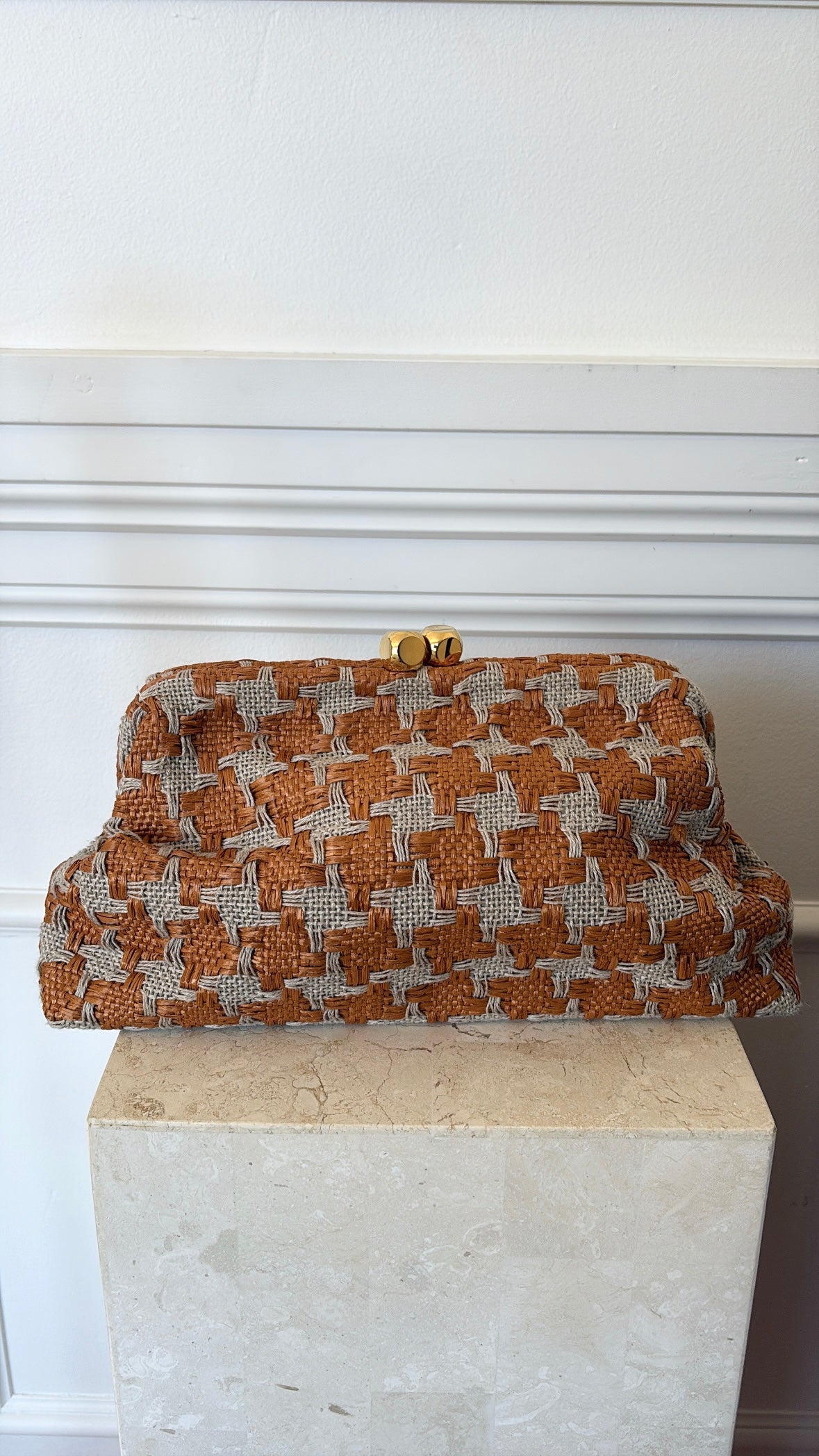 Maria La Rosa Dado Woven Clutch In Rust