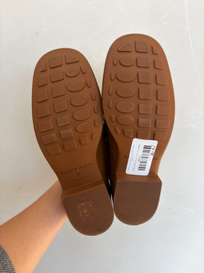 Bottega Veneta Tan Smooth Leather Madame Loafer, 37