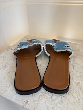 Hermès Blue Frayed Denim Oran Sandals, 38