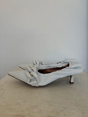 Scanlan Theodore White Textured Stretch Pump, 36