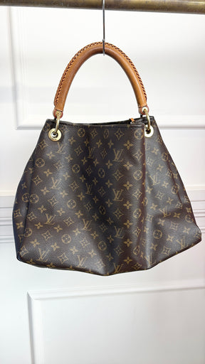 Louis Vuitton Canvas Monogram Artsy Bag