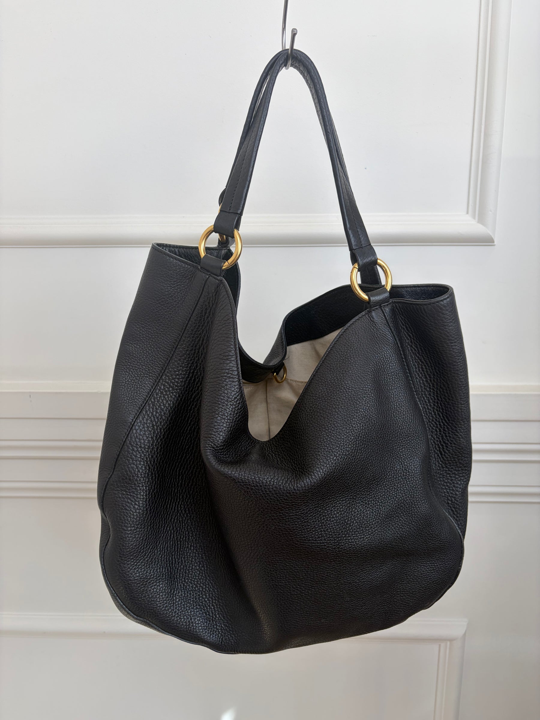 Gucci Black Leather Interlocking G Hobo Bag