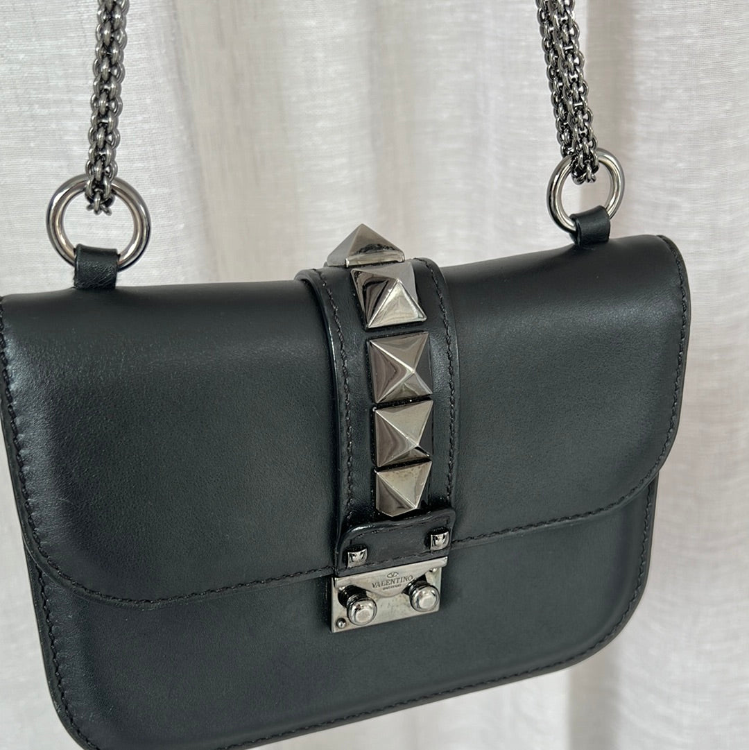 Valentino Garavani Black Leather Rockstud Shoulder Bag with Gunmetal Hardware