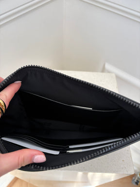 Alexander McQueen Black Leather Skull Pouch