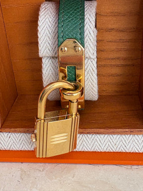 Hermes Kelly Watch In Green Gold