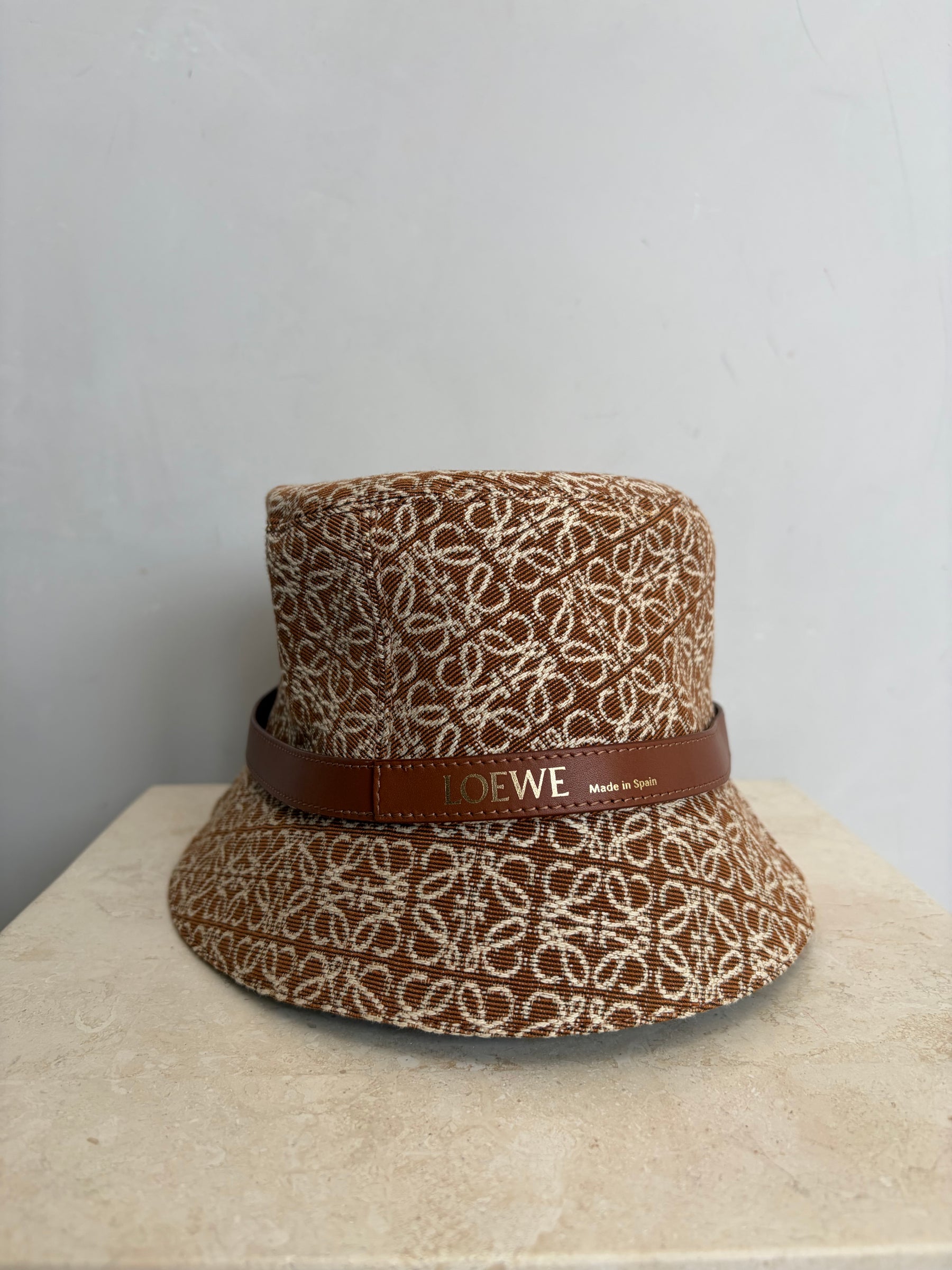Loewe Tan and White Anagram Logo Bucket Hat, 59