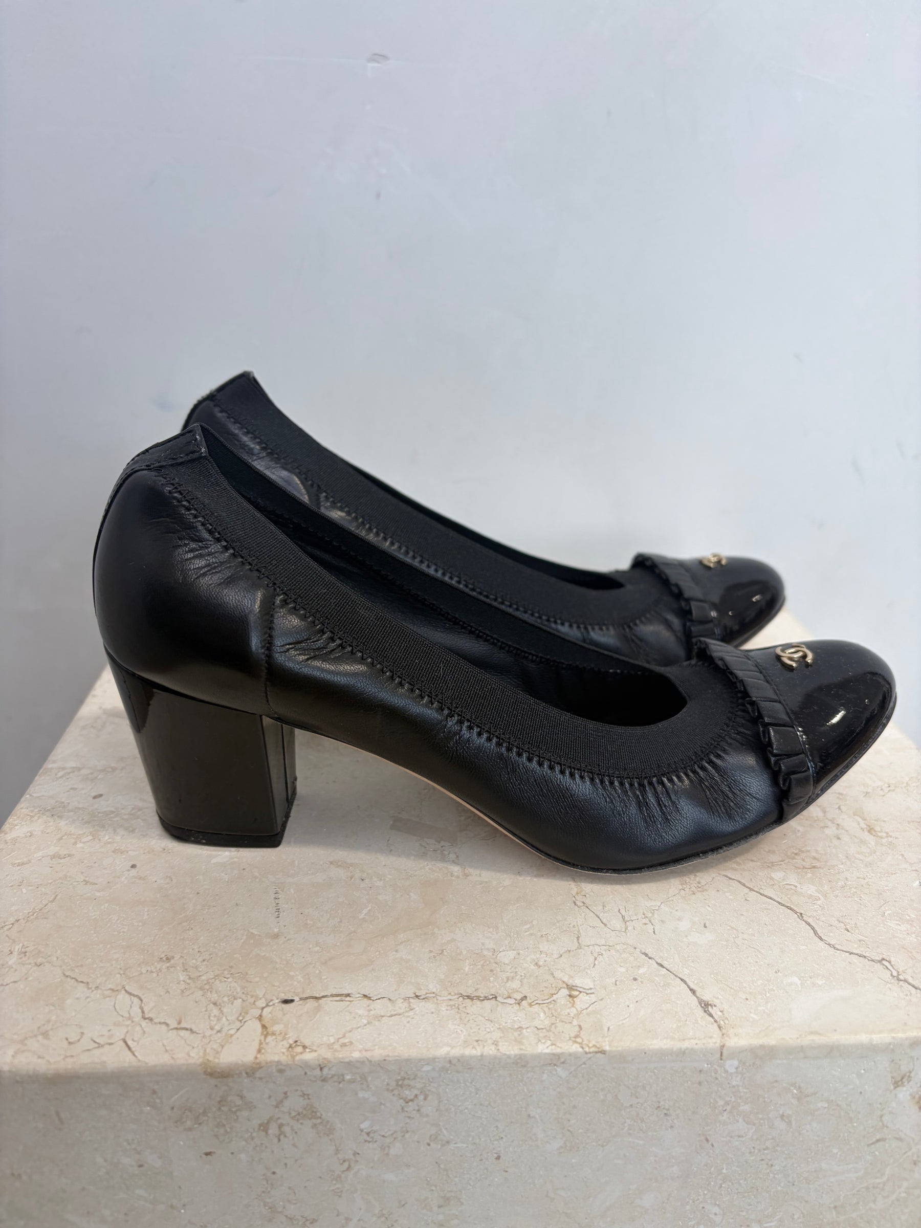 Chanel Black Leather Stretch Pumps, 38