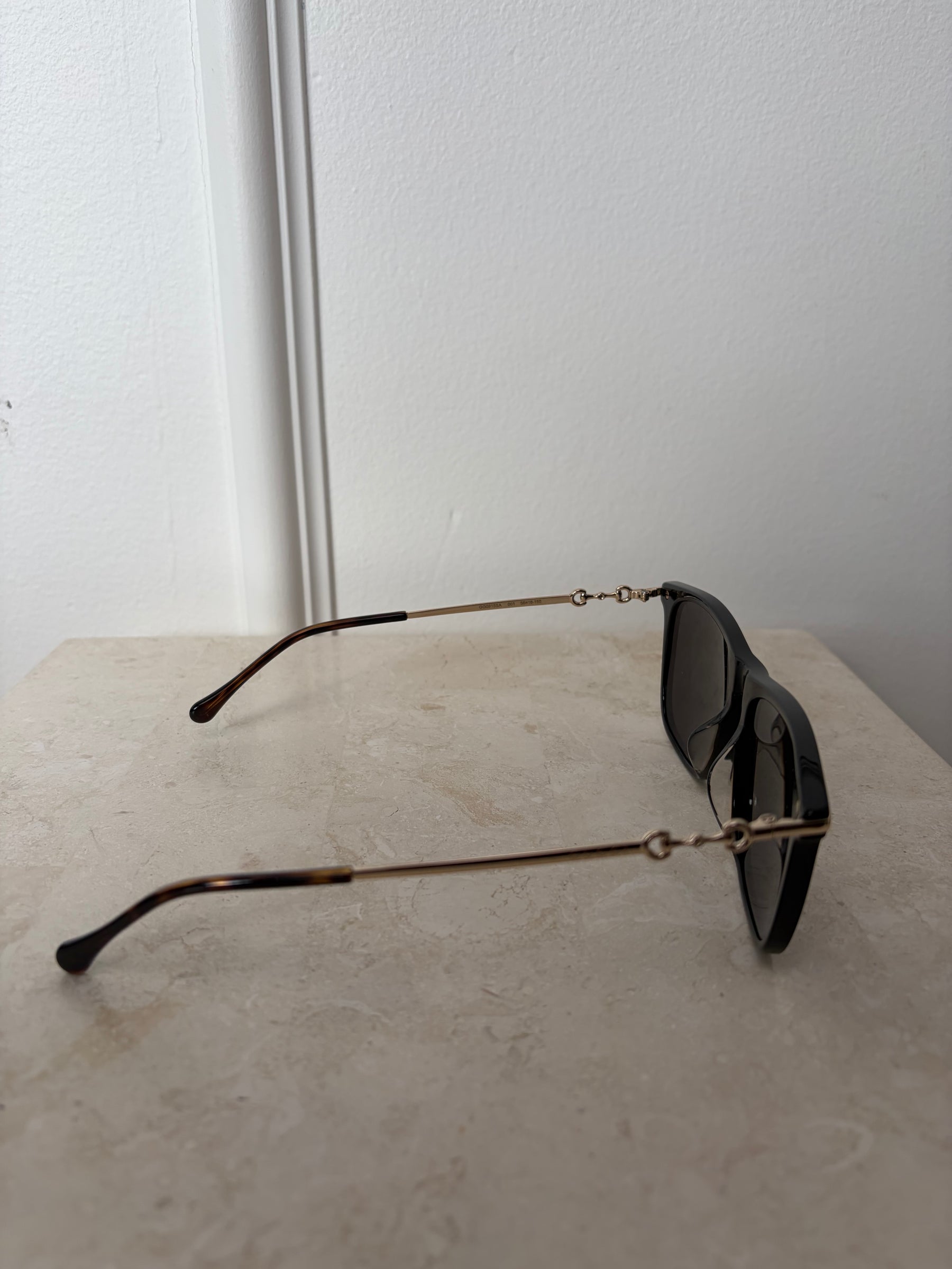 Gucci Black Frame Gold HW