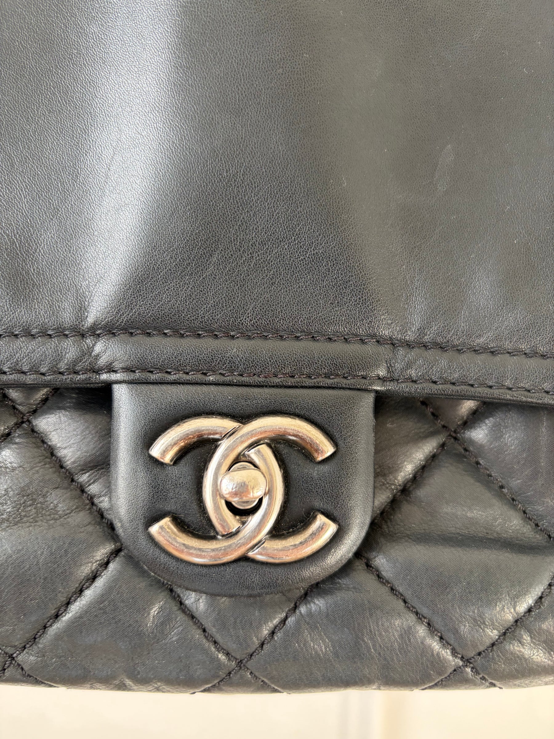 Chanel Black Leather Easy Zip Flap Bag