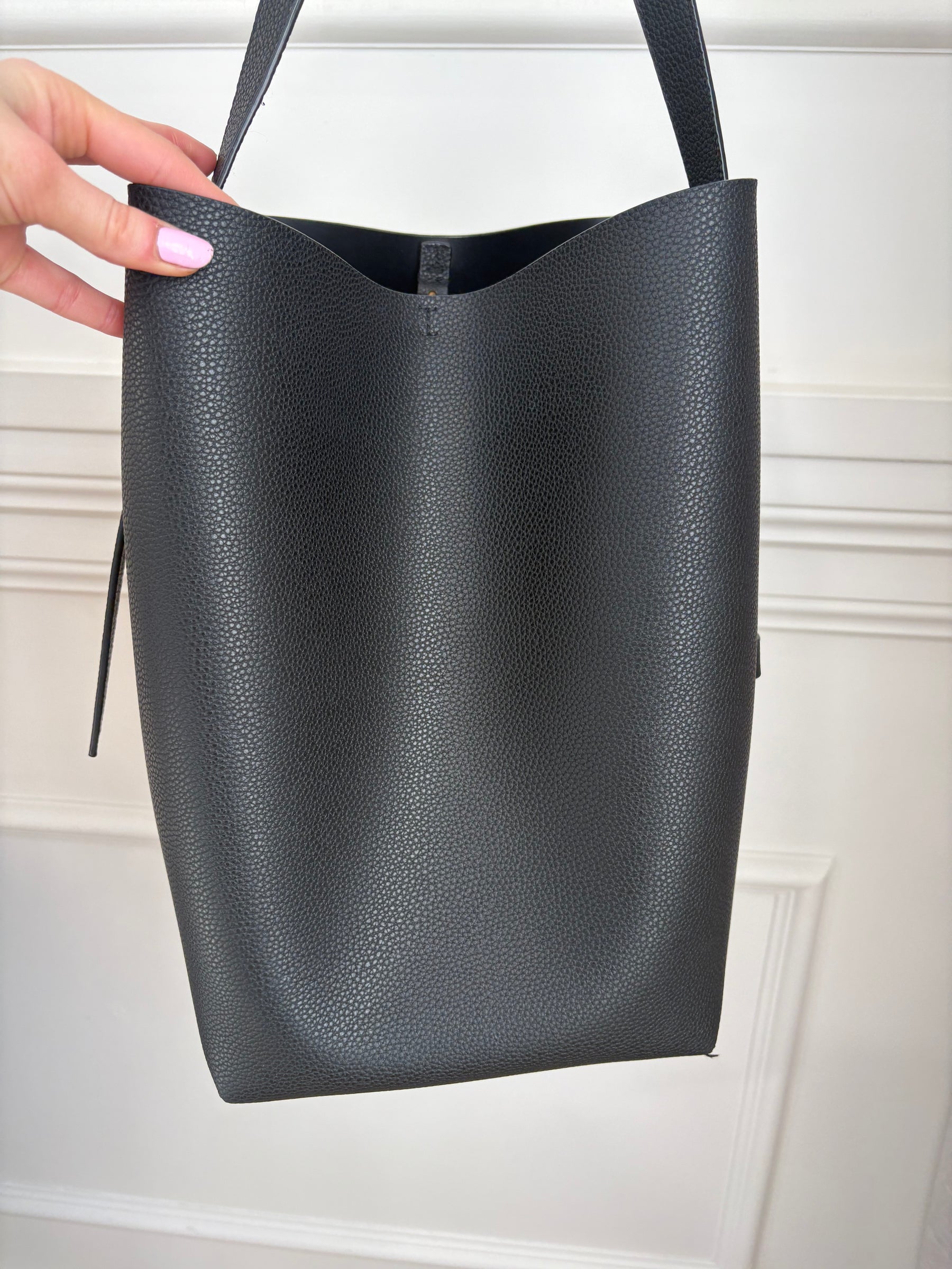 Oroton Ellis Hobo Bag Black