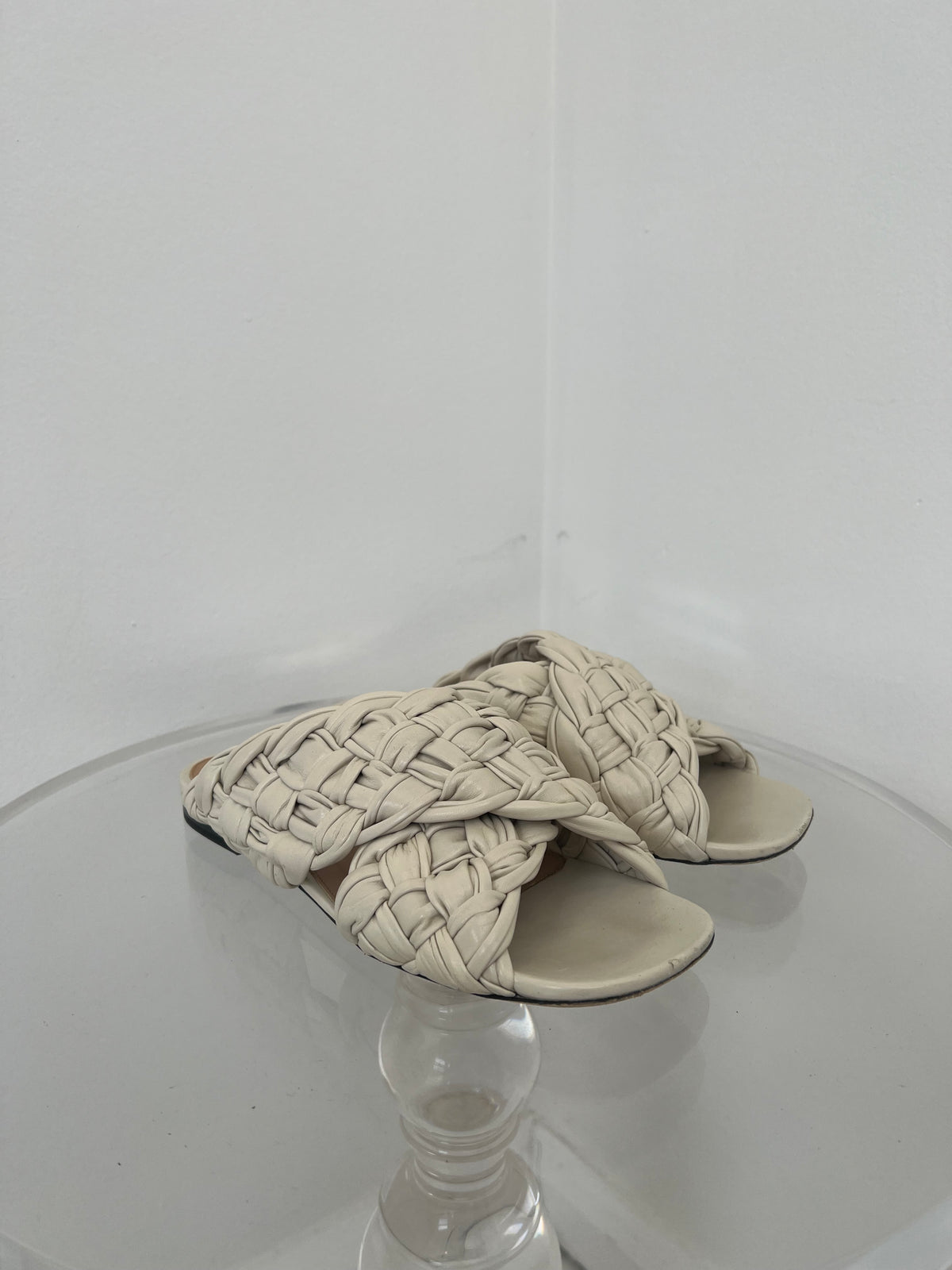 Bottega Veneta Beige Nappa Intrecciato Leather Slides, 40