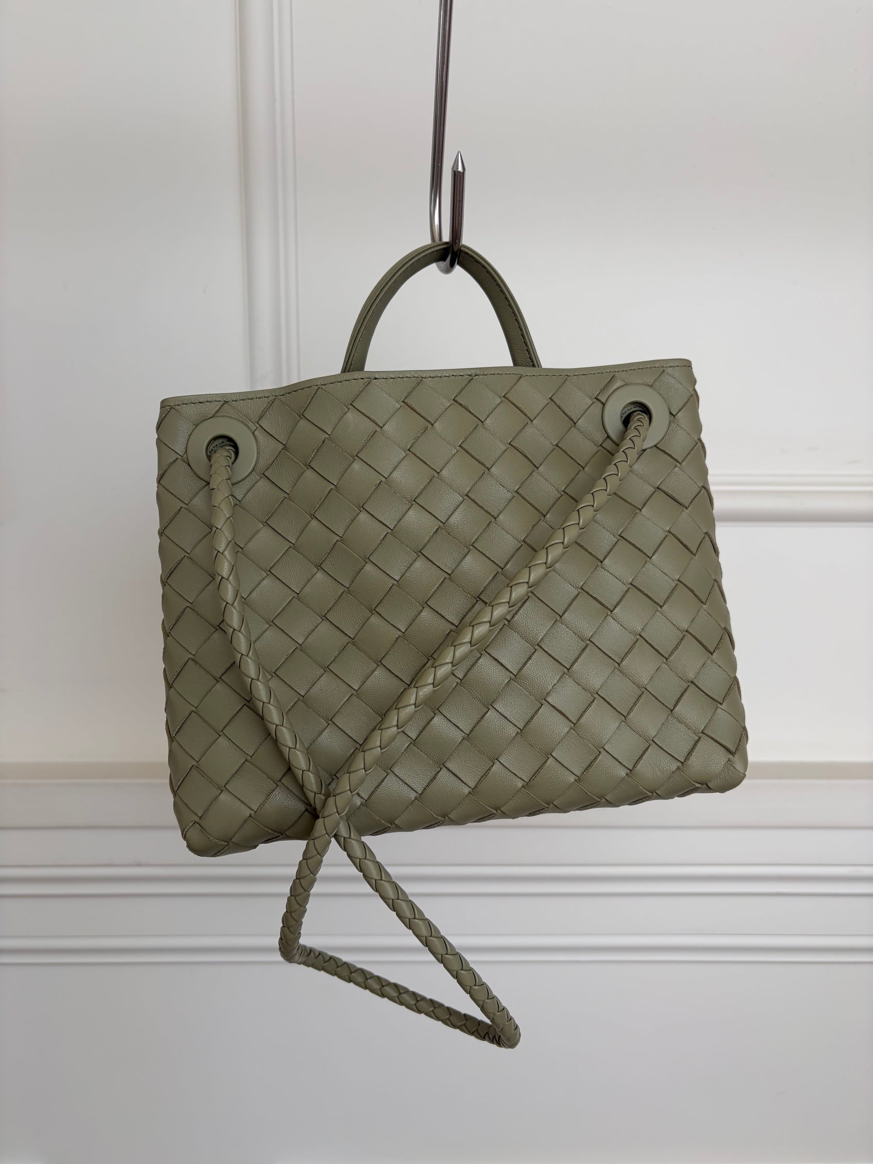 Bottega Veneta Sage Green Intercciato Leather Small Andiamo Bag