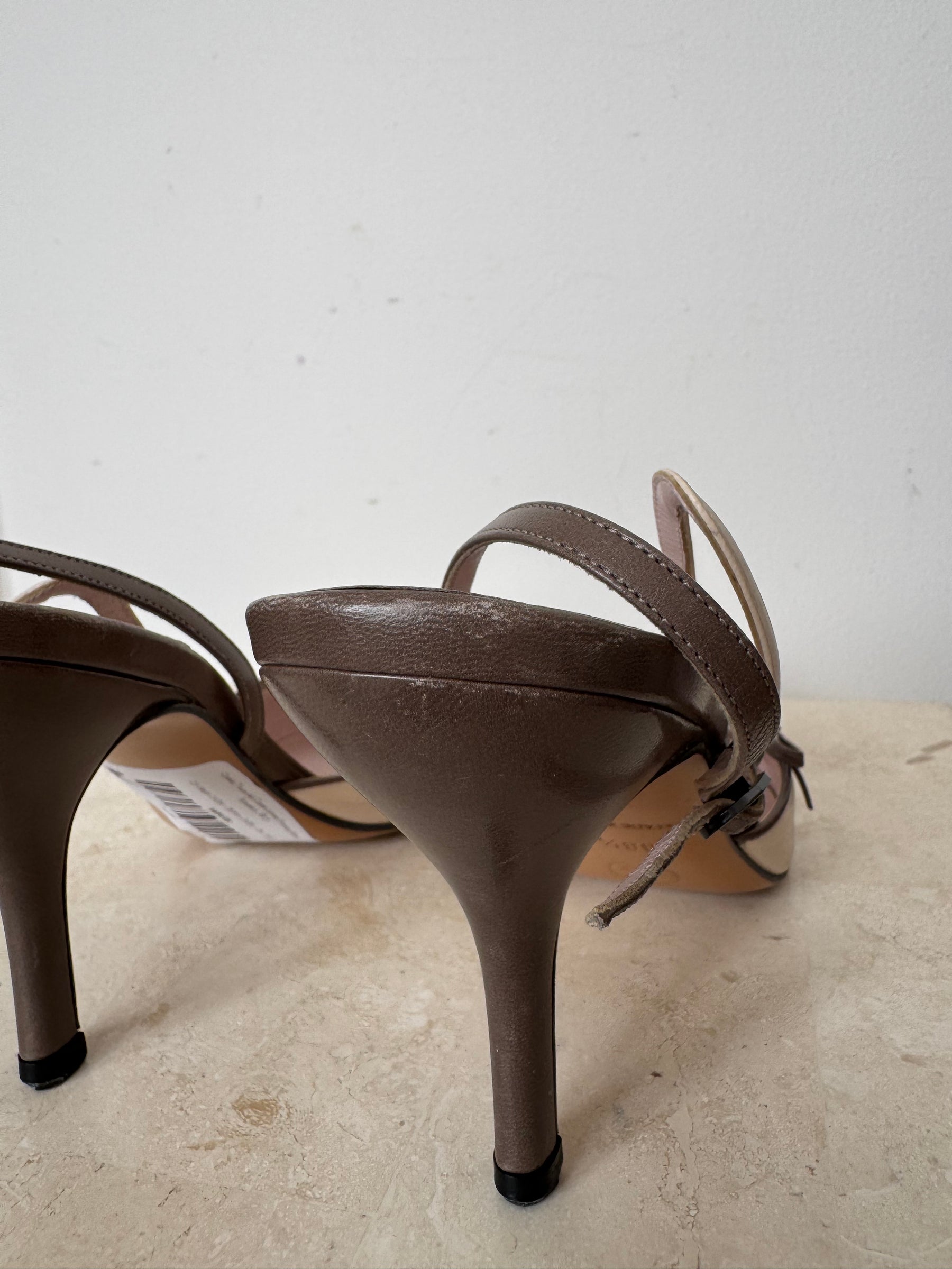 Chanel Taupe and Cream leather Pointed Bow Slingback, 38.5