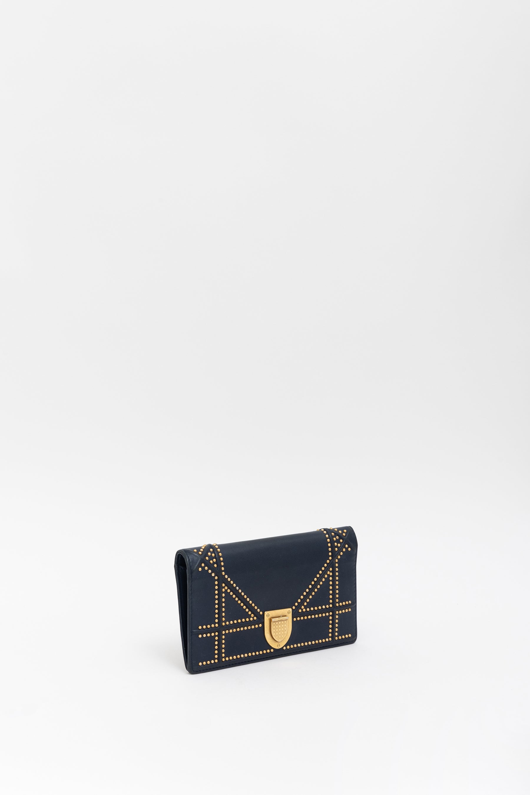 Diorama Wallet