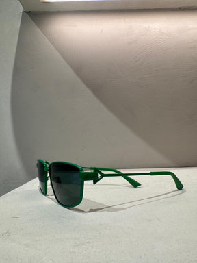 Bottega Veneta Green Style Aviator Sunglasses