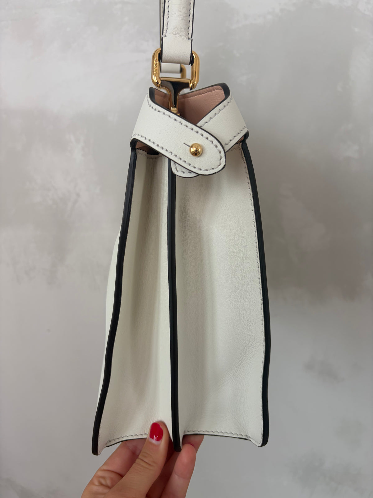 Fendi White Leather Peekaboo ISeeU Medium Bag