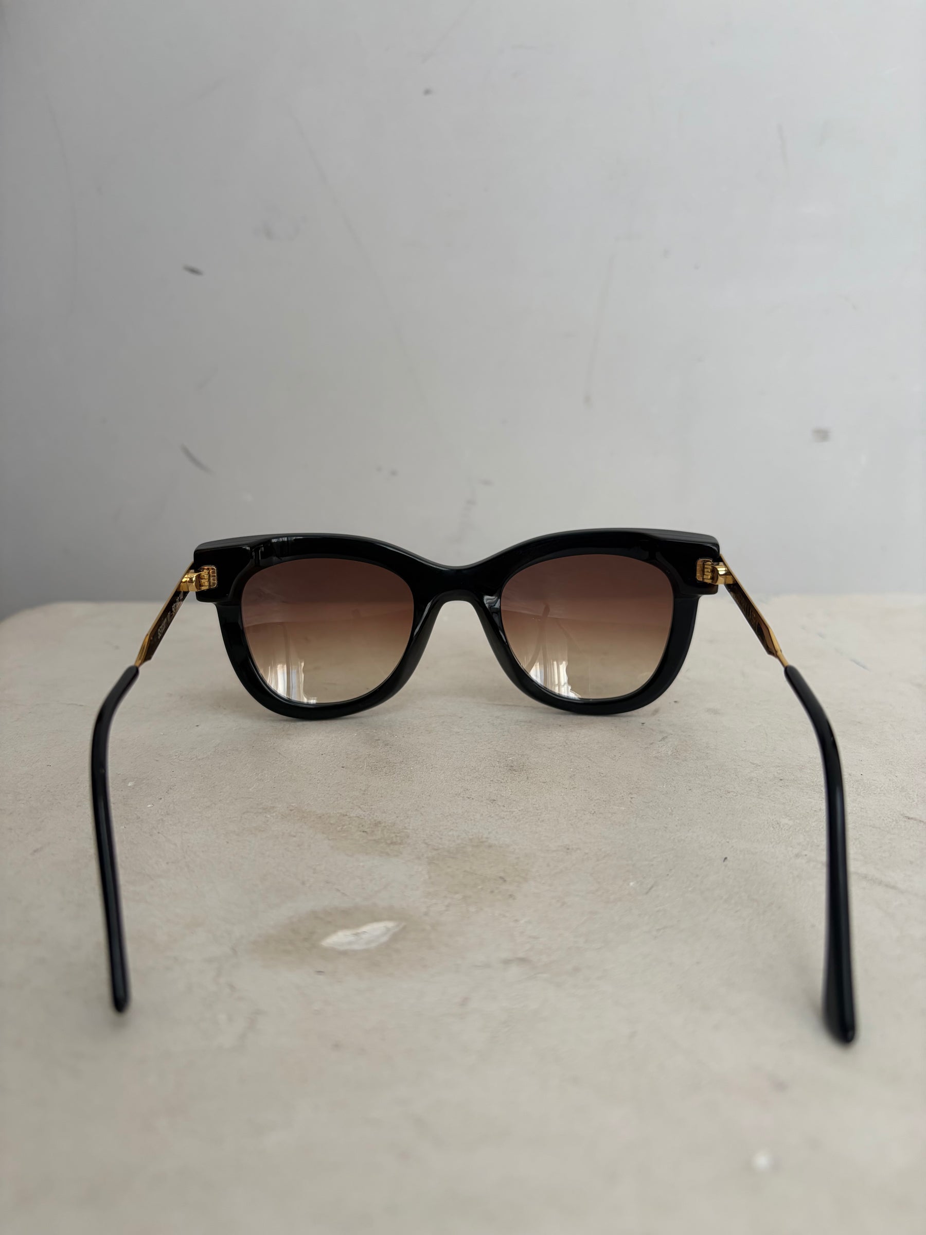 Thierry Lasry Sexxxy Sunglasses Black With Gold Hardware