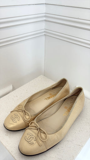 Chanel Gold Crinkled Leather Ballet Flats, 37.5C