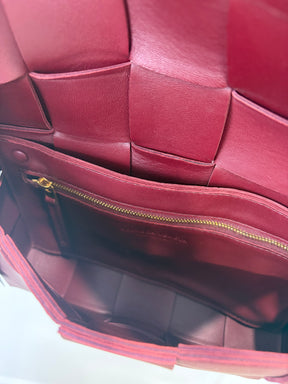 Bottega Veneta Burgundy Leather Cassette Bag