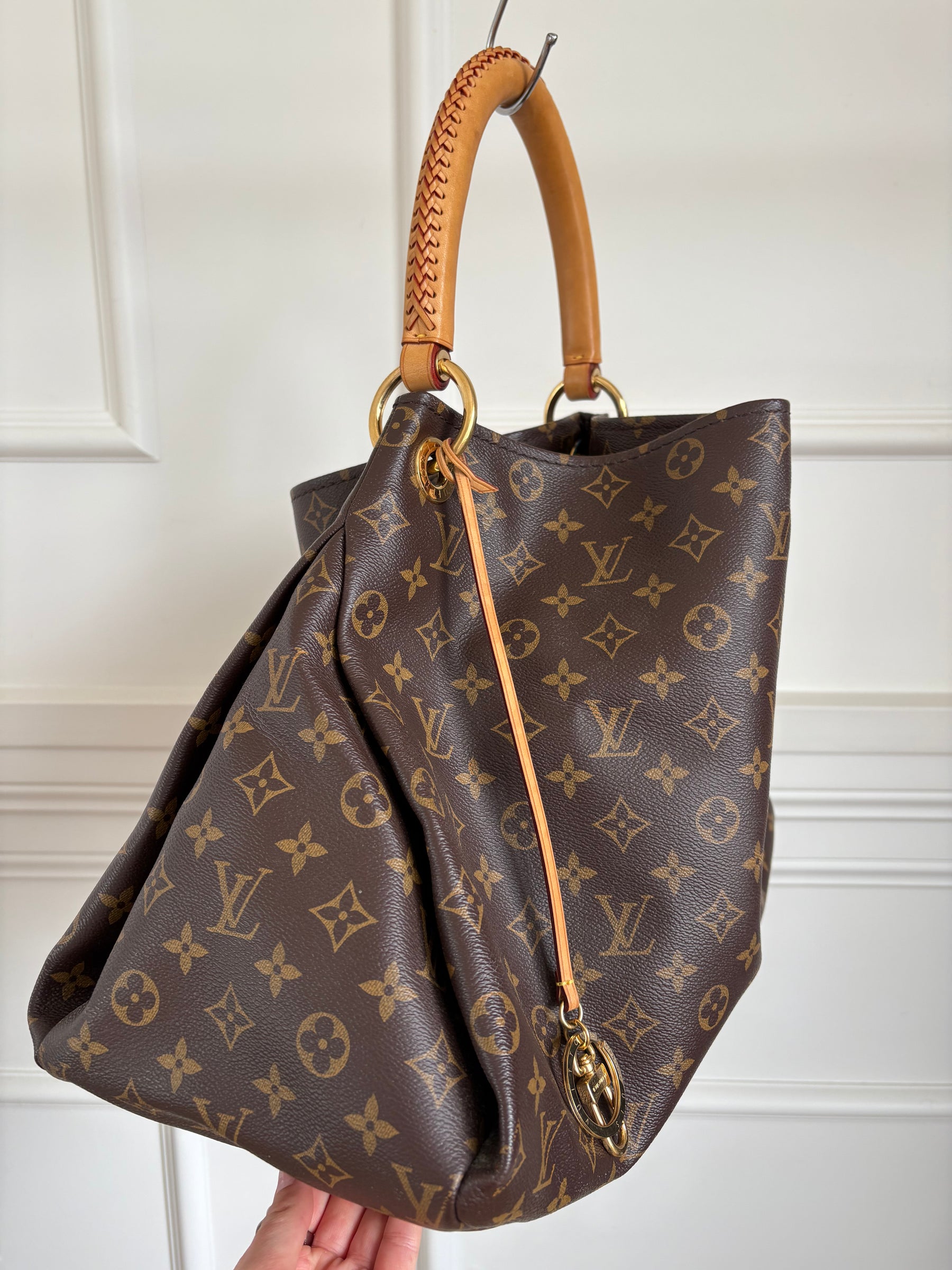 Louis Vuitton Canvas Monogram Artsy Bag