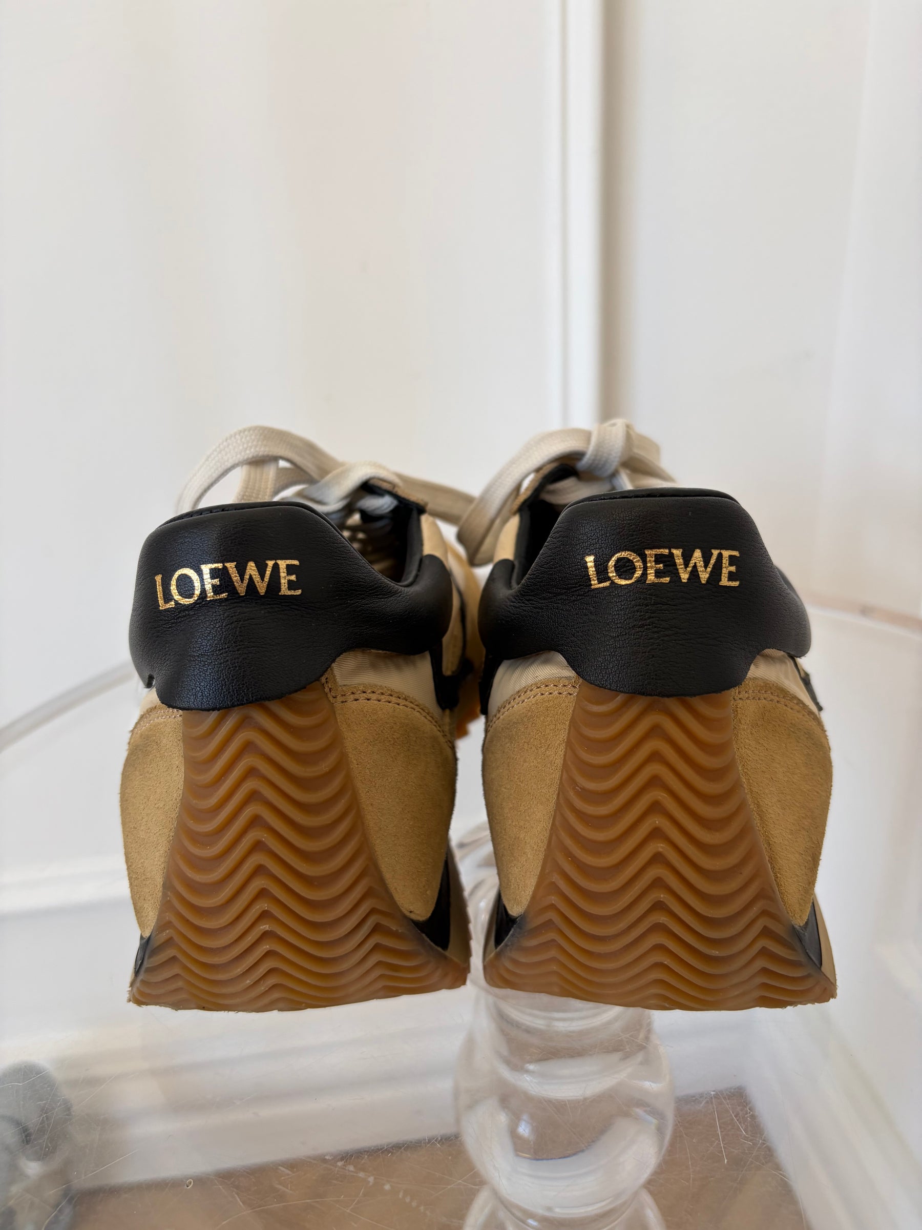 Loewe Beige Suede and black Leather Flow Runner, 38