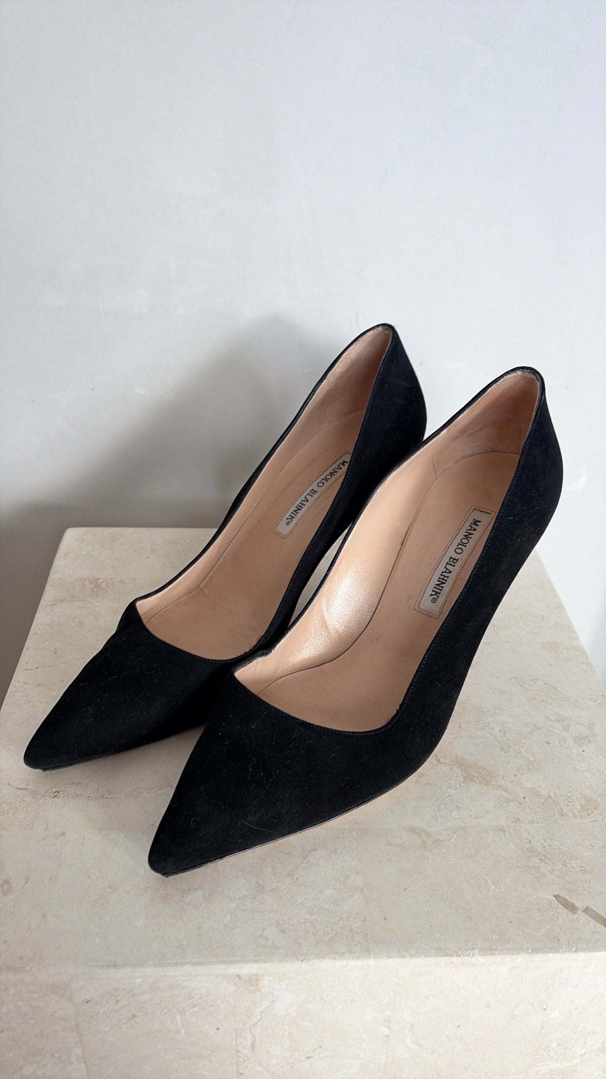 Manolo Blahnik Black Suede Pumps, 41