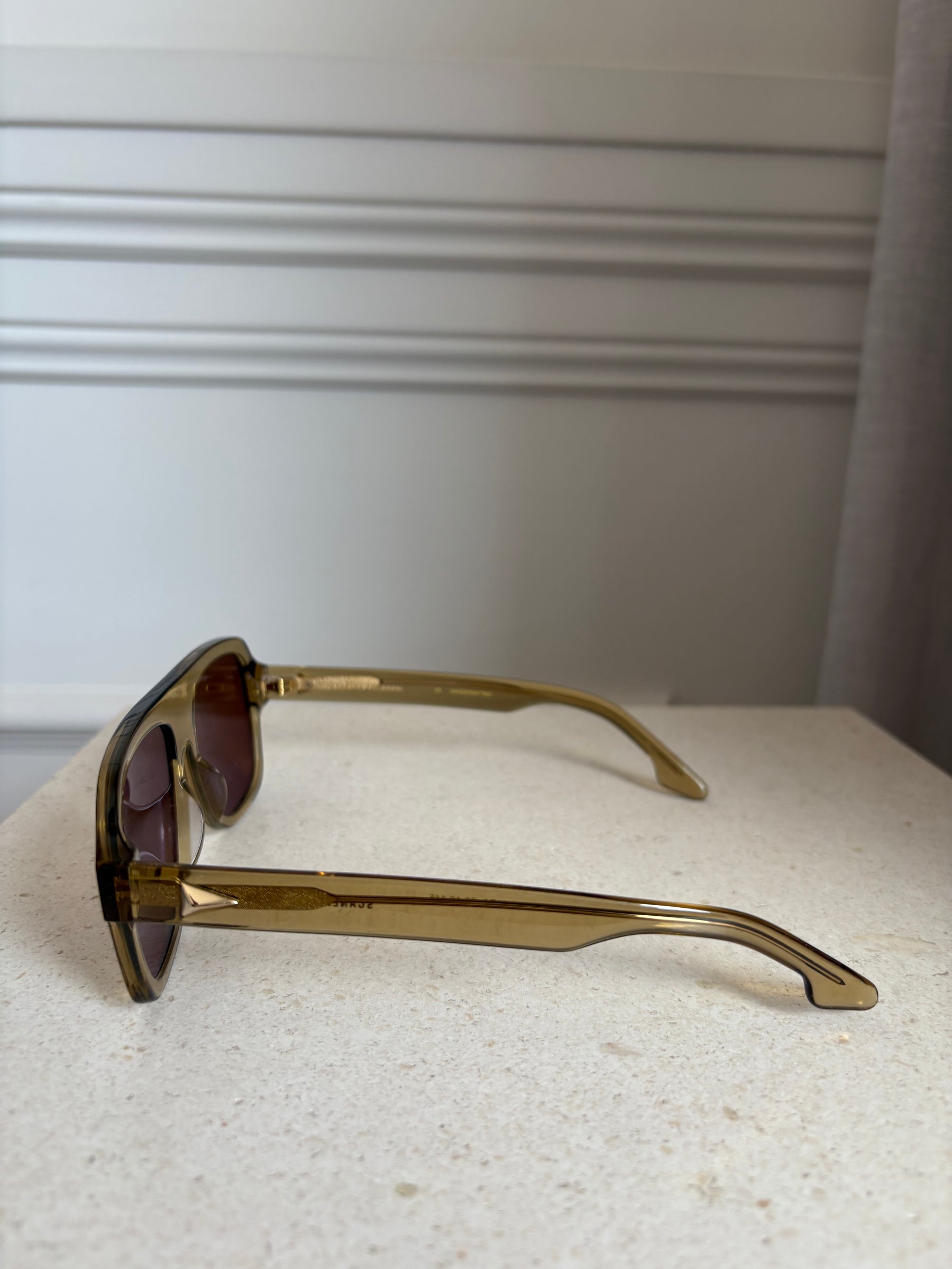 Scanlan Theodore Flat Top Aviator Style Sunglasses In Sahara