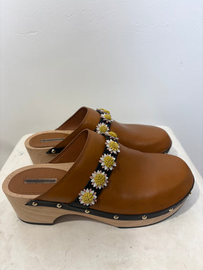 Fabrizio Viti Tan Leather Daisy Embellished Wooden Cloggs, 42