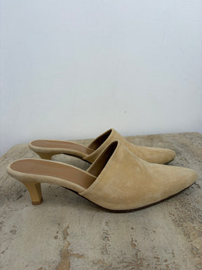 Maryam Nassir Zadeh Beige Suede Pointed Mule, 37