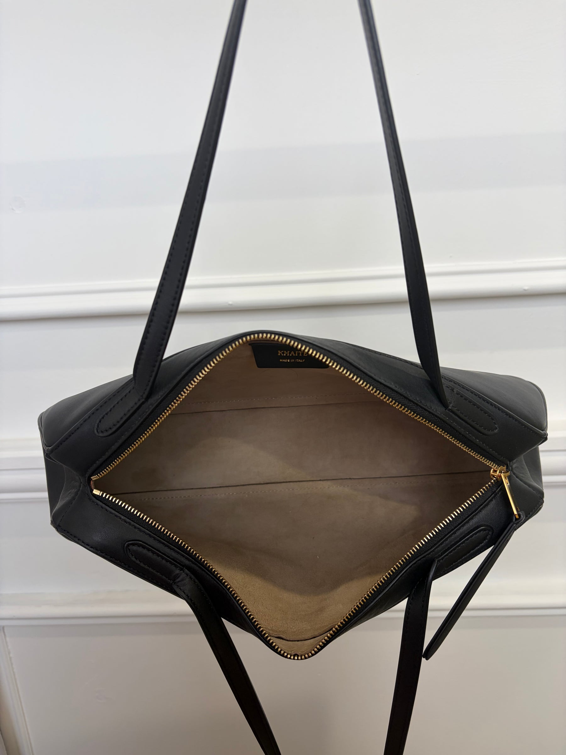 Khaite Simona Shoulder Bag In Black