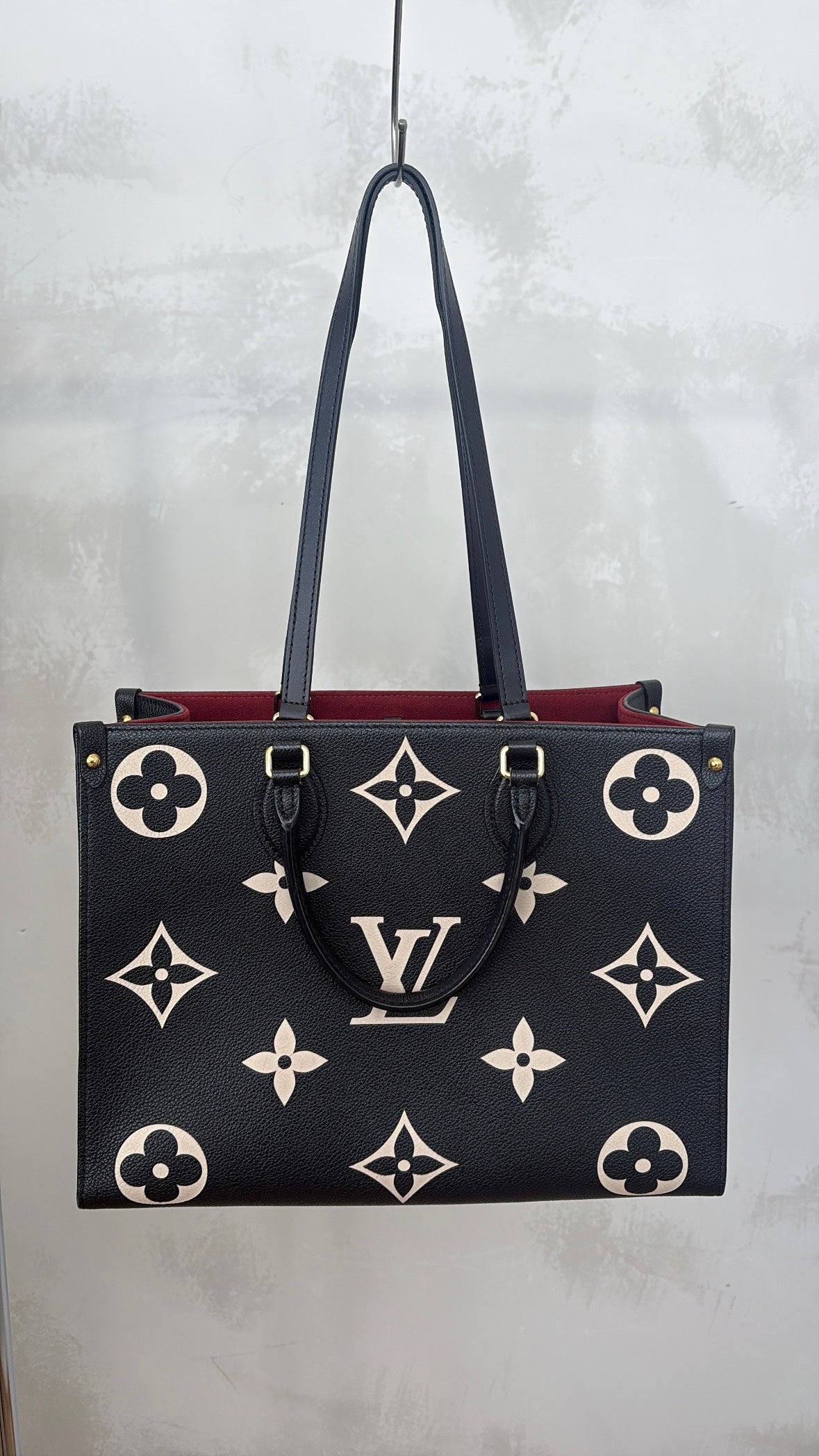 Louis Vuitton On The Go MM Empriente Tote Bi Colour Black And Beige