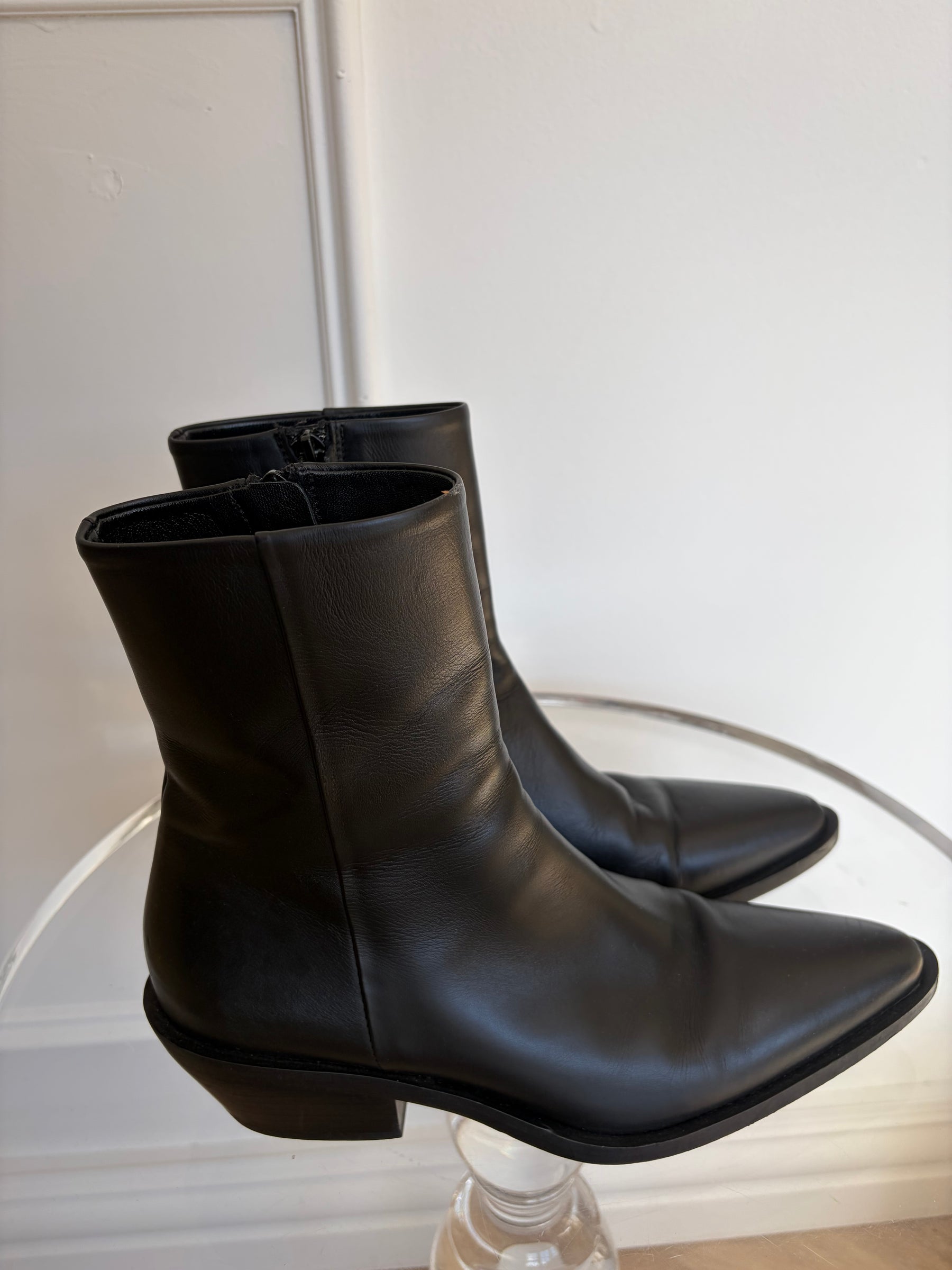 A.EMERY Black Leather Pointed Boots, 39