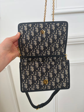 Dior 2-in-1 30 Montaigne Pouch Blue