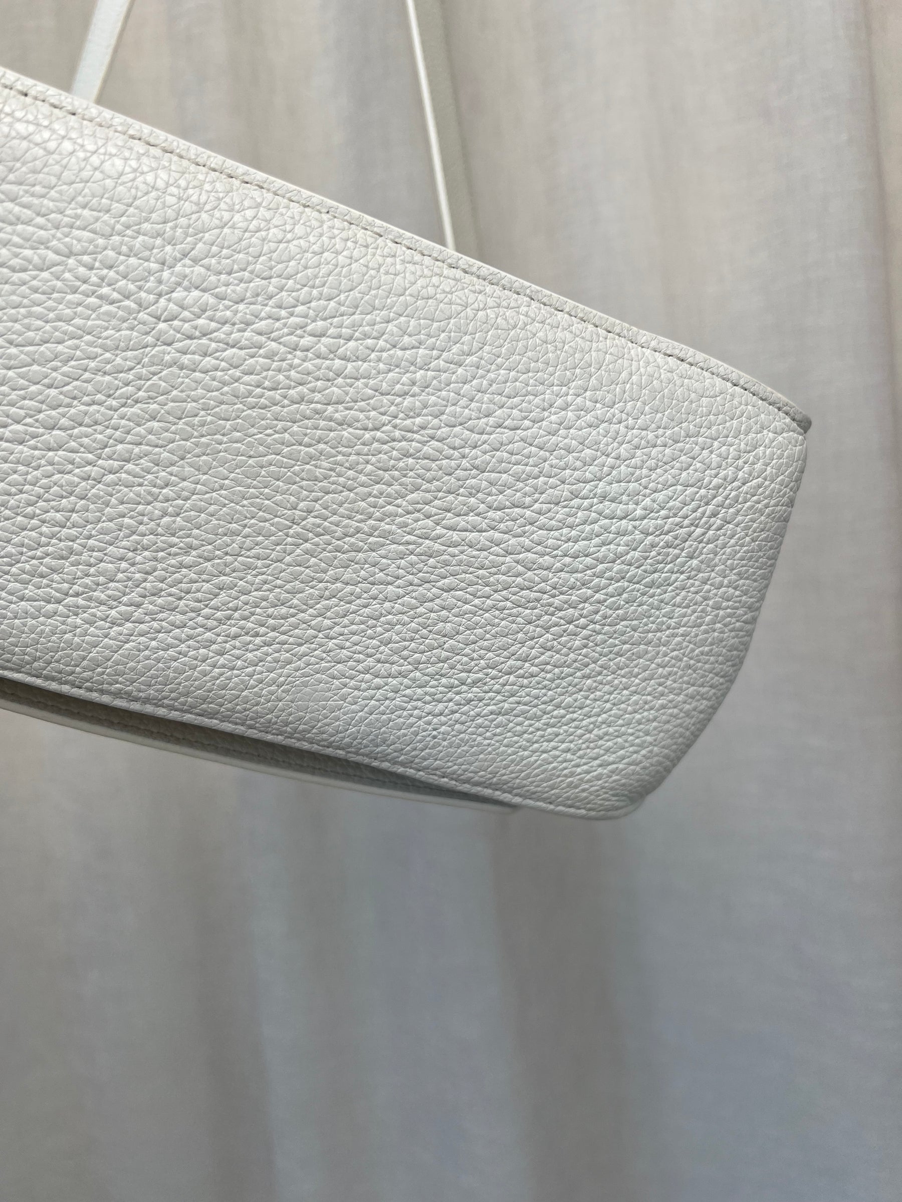Hermès White Leather Jypsiere 28
