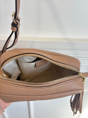 Gucci Grained Leather Disco Soho Bag Beige