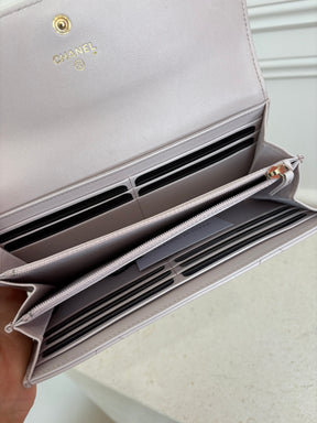 Chanel Light Lilac Leather 19 Flap Wallet