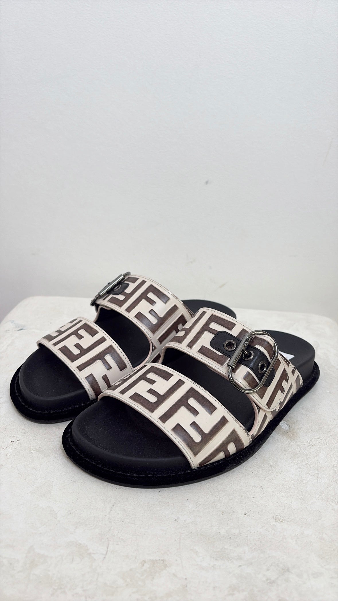 Fendi Brown and Cream Leather Feel Slides, 36