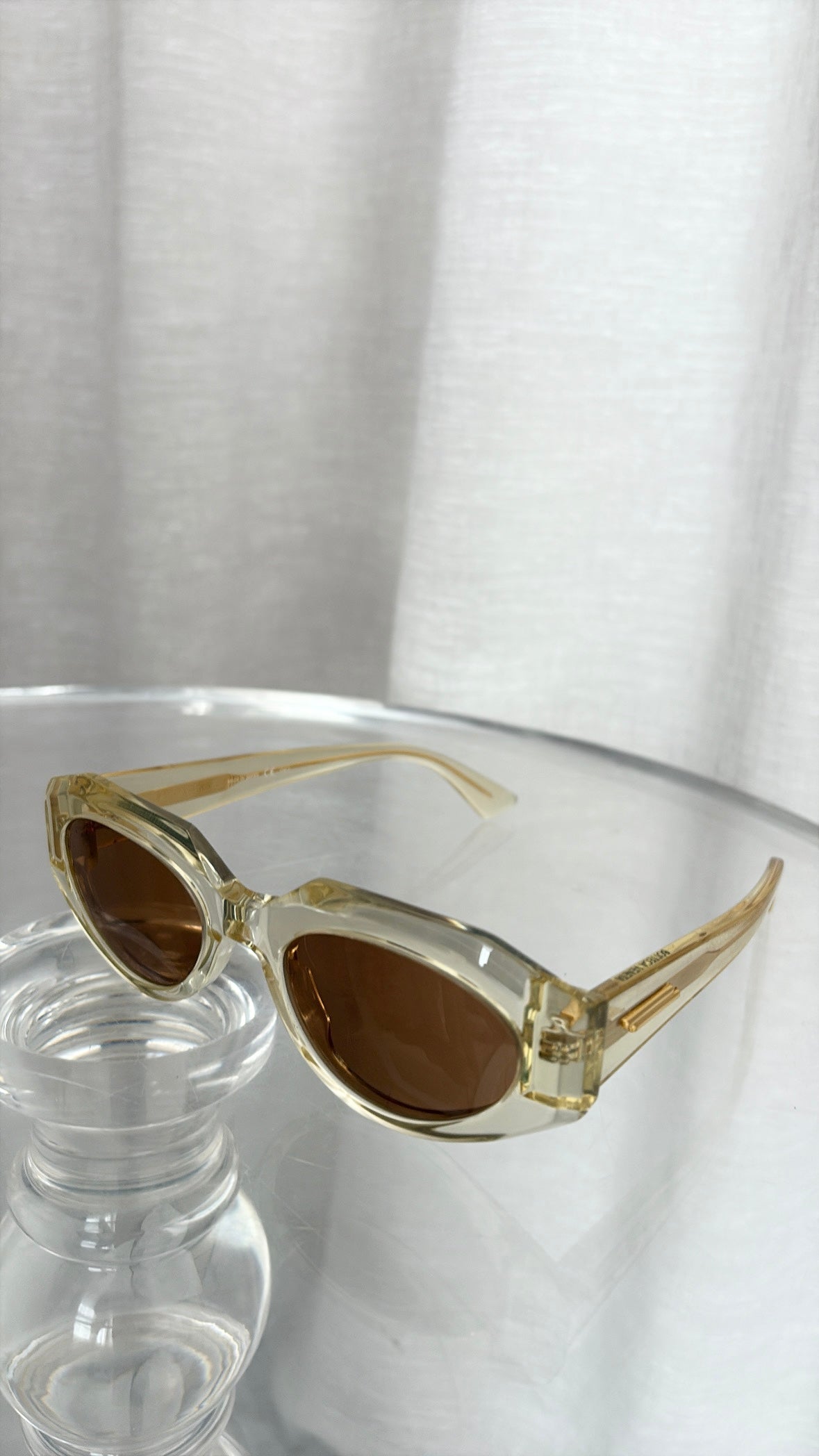 Bottega Veneta Clear Yellow Acetate Oval Sunglasses