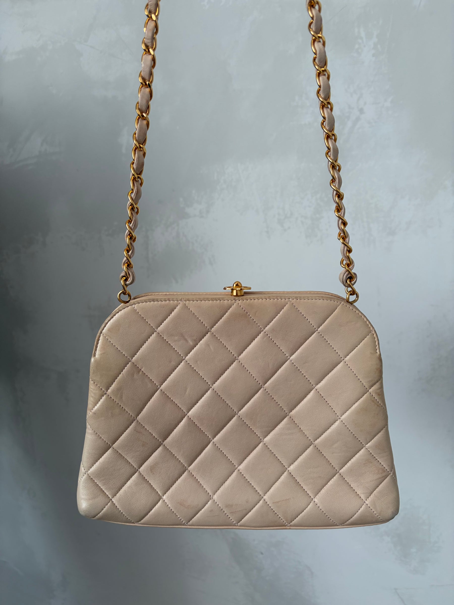Chanel Beige Lambskin Leather Kisslock Dome Shoulder Bag