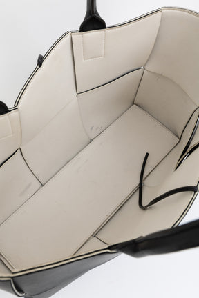 Arco Tote