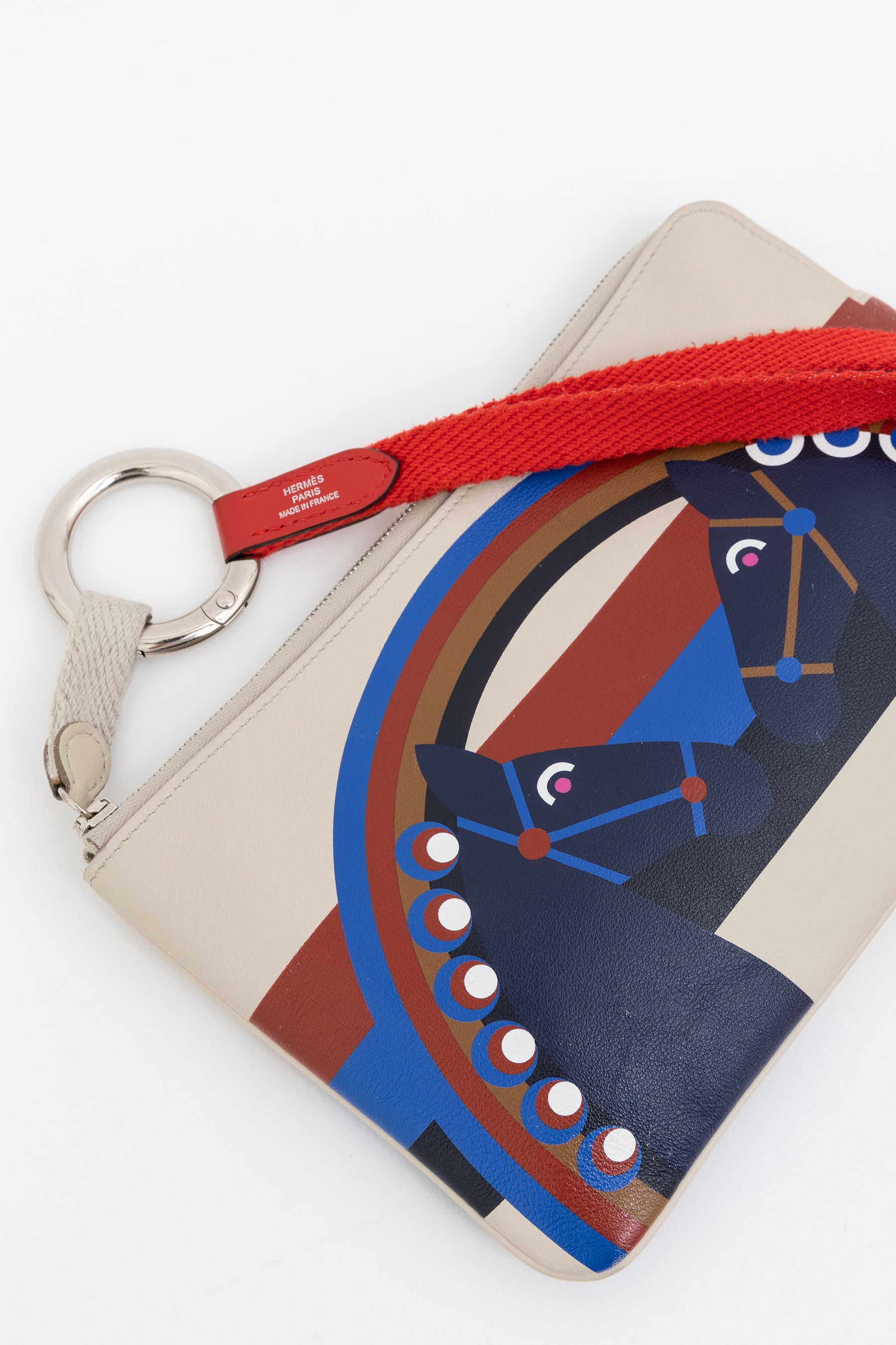 Carre Pouch