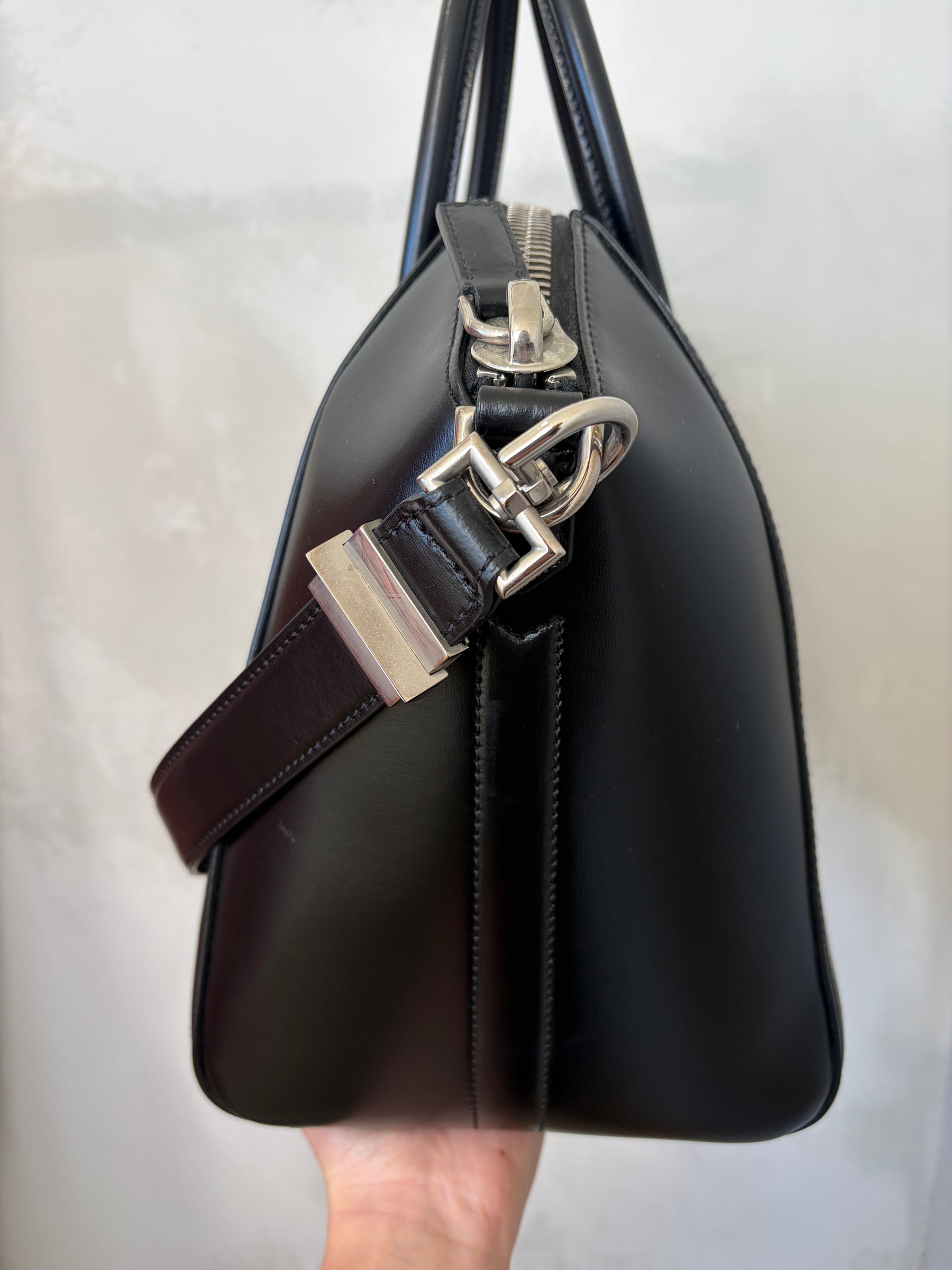 Givenchy Black Leather Large Antigona Bag